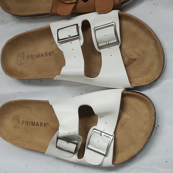 3 Slides - Picture 3 of 8